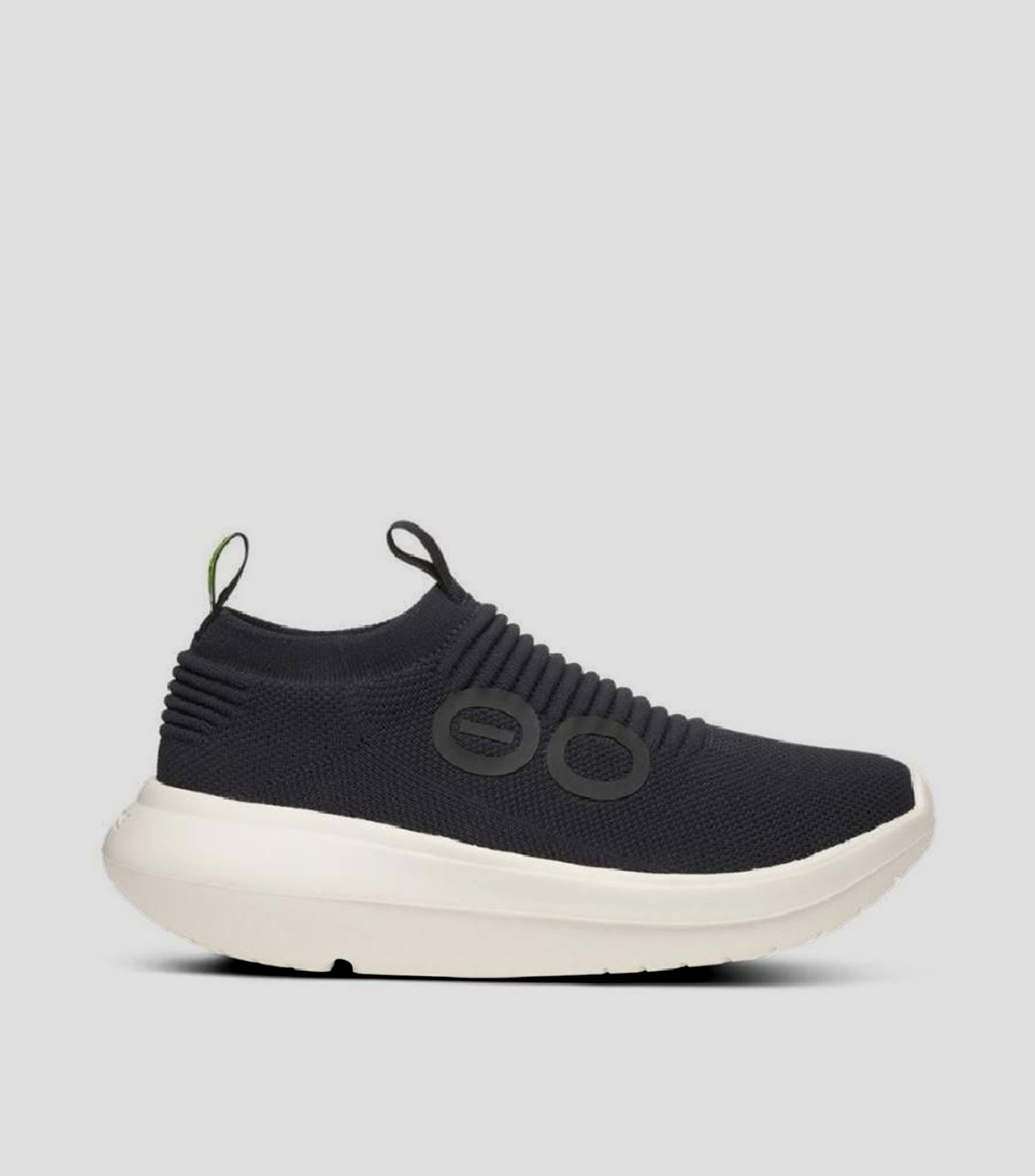 Tenis para correr 5088 Oomy Zen ChalkBlack Hombre